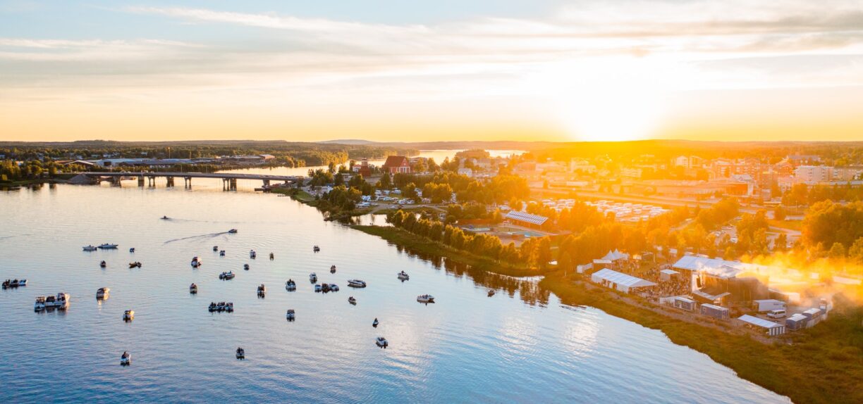 Sommarfesten och Kalix från vattnet